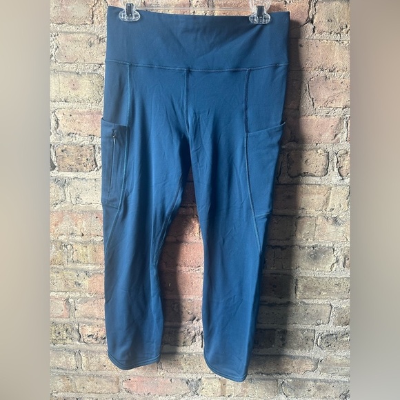 Athleta Pants - Athleta Blue Capris